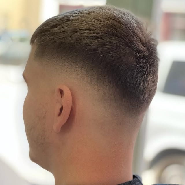 Textured Crop mit Fade